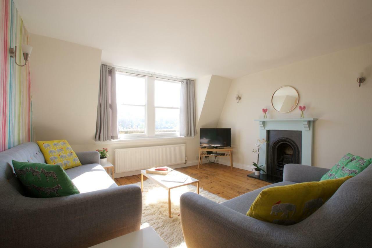 Georgian House - Fantastic Central Apartment With Fabulous Views باث المظهر الخارجي الصورة